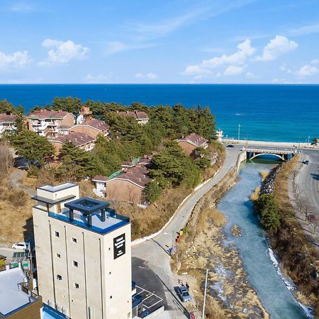 Today Gyeongpo Oceanview Pension Gangneung Exterior photo